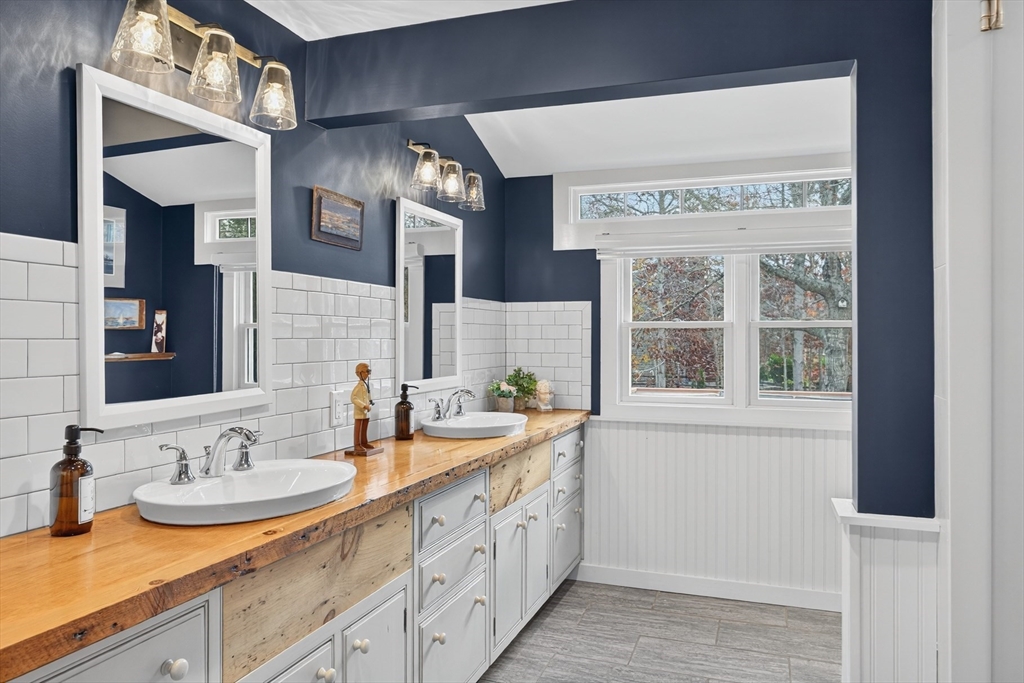 33 Pine Orchard Road Harwich, MA 02645 - Photo 21 of 42 Gallery Image 21