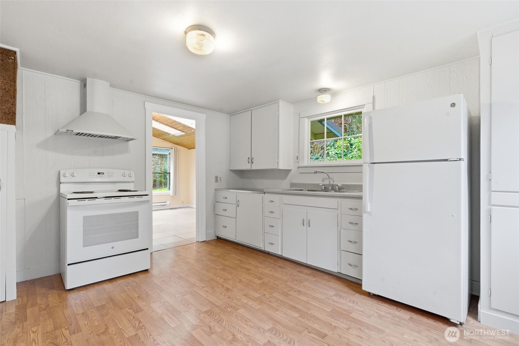 16141 Thorpe Road Northeast Poulsbo, WA 98370 - Photo 6 of 19