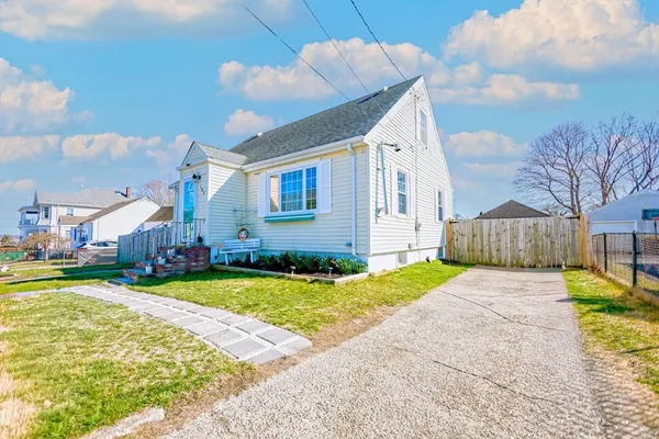 $450,000 | 103 Chicago Street, Fall River, MA 02721