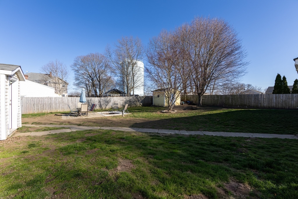 103 Chicago Street Fall River, MA 02721 - Photo 31 of 41