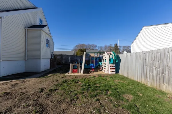 $450,000 | 103 Chicago Street, Fall River, MA 02721