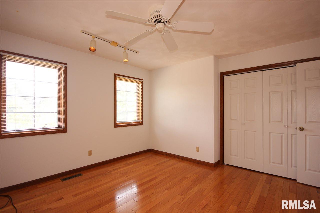 3632 West Chartwell Road Peoria, IL 61614 - Photo 21 of 36 Gallery Image 21