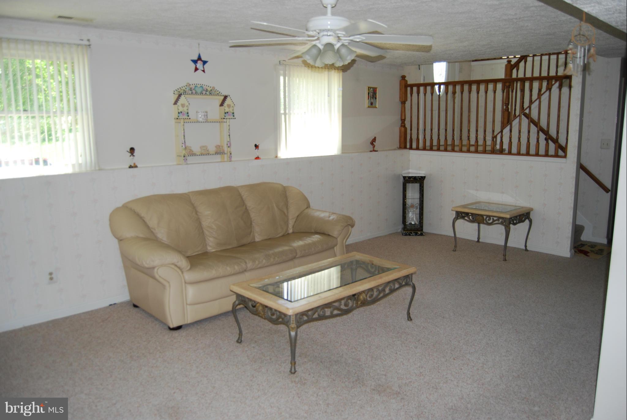 3628 Klausmier Road Baltimore, MD 21236 - Photo 22 of 30 Family Room w/carpet & ceiling fan