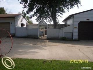 8222 Rich Road Mayville, MI 48744 - Photo 13 of 24 front.jpg