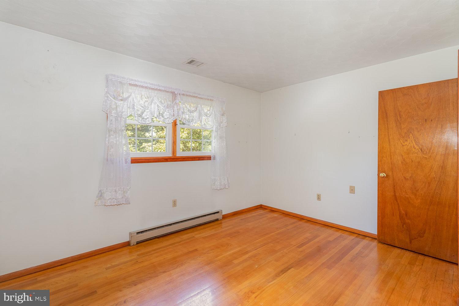321 North York Road Mechanicsburg, PA 17055 - Photo 11 of 40 Bedroom 2
