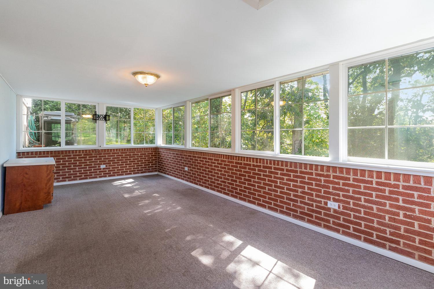 321 North York Road Mechanicsburg, PA 17055 - Photo 24 of 40 Florida Room