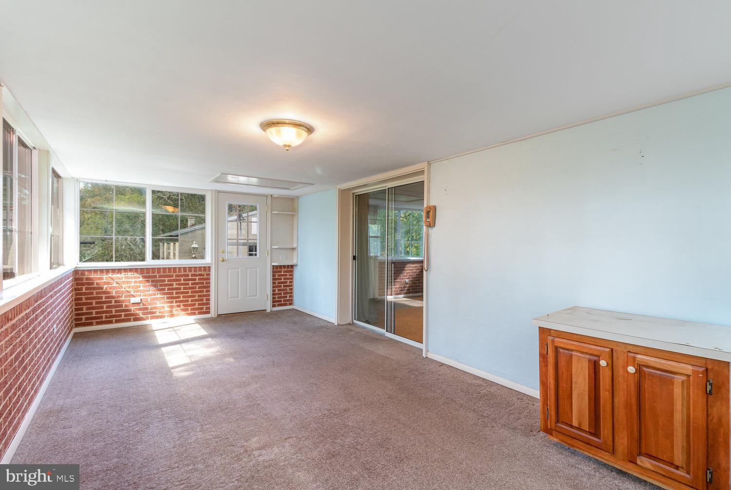 321 North York Road Mechanicsburg, PA 17055 - Photo 25 of 40 Florida Room