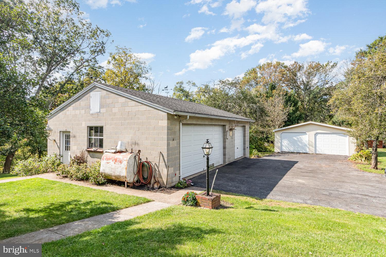 321 North York Road Mechanicsburg, PA 17055 - Photo 27 of 40 3 Car Garage/ 2nd Driveway