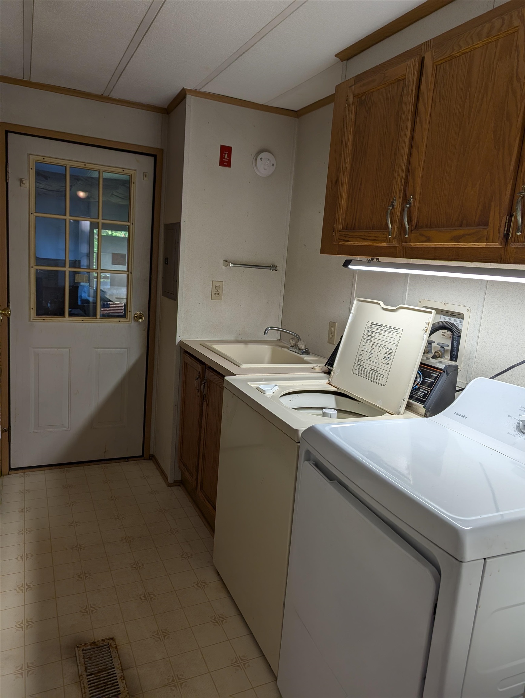 1082 Chelsea Road Corinth, VT 05039 - Photo 11 of 20