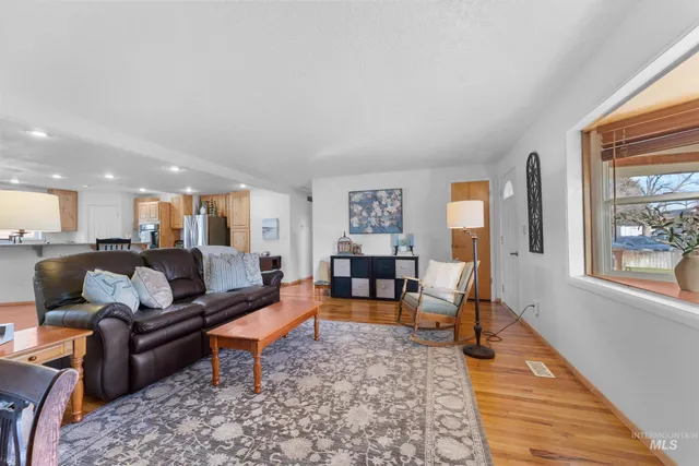 $395,000 | 1795 North 7th E Street, Mountain Home, ID 83647