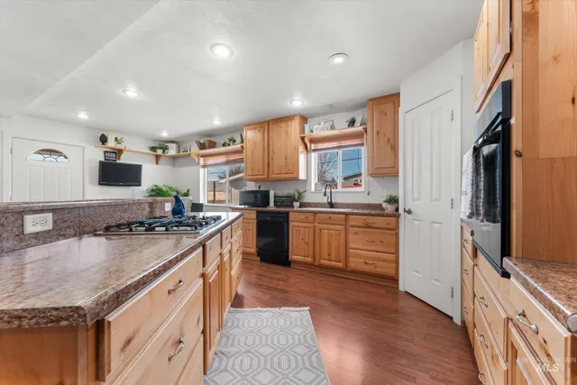 $395,000 | 1795 North 7th E Street, Mountain Home, ID 83647