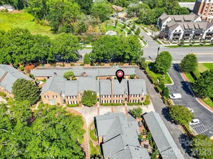 $650,000 | 2831 Sharon View Road, Charlotte, NC 28210
