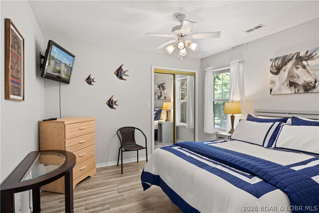 40 Lighthouse Road, Unit 1302 Lake Ozark, MO 65049 - Photo 14 of 25