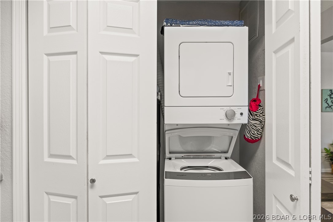 40 Lighthouse Road, Unit 1302 Lake Ozark, MO 65049 - Photo 10 of 25