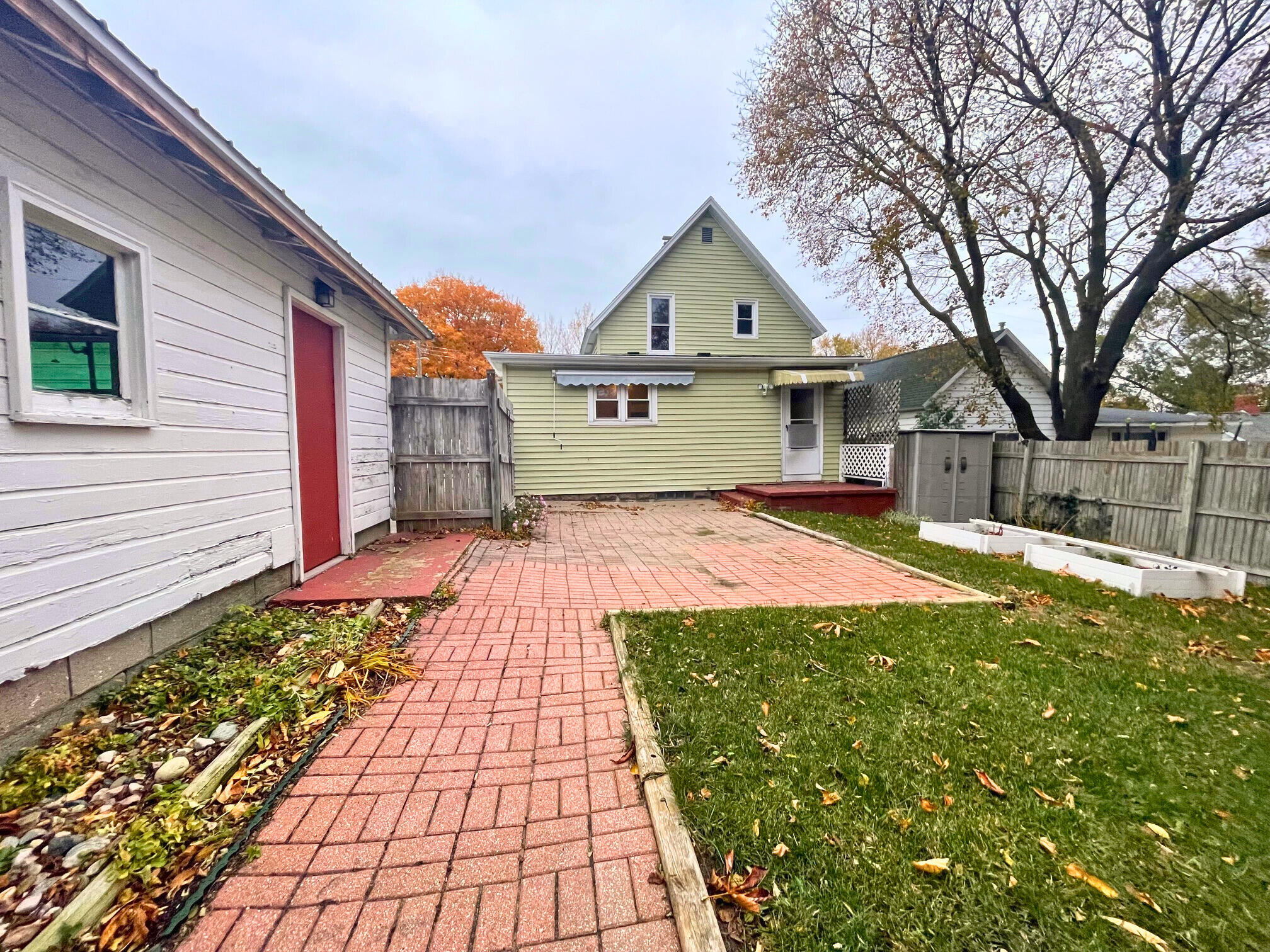 159 Jackson Street Manistee, MI 49660 - Photo 17 of 17 EXTERIOR BACKYARD