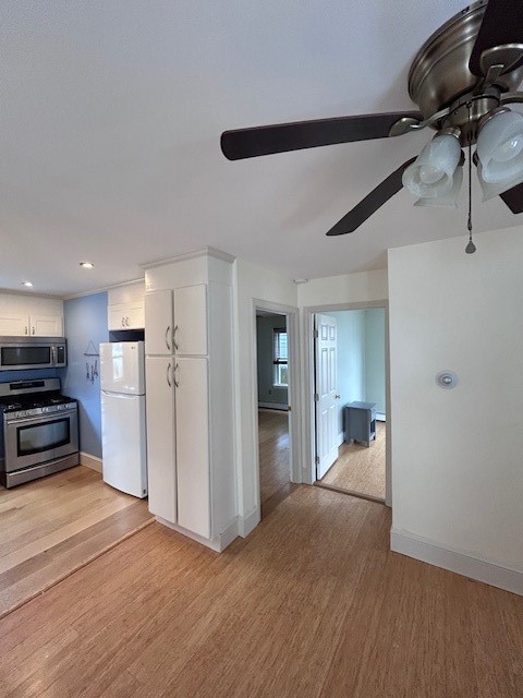 19 Catherine Street, Unit 2 Bristol, RI 02809 - Photo 2 of 20