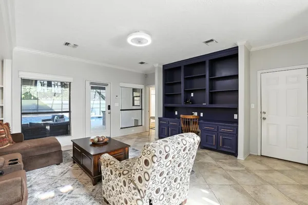 $3,200 | 12 Edgewood Circle, Montgomery, TX 77356