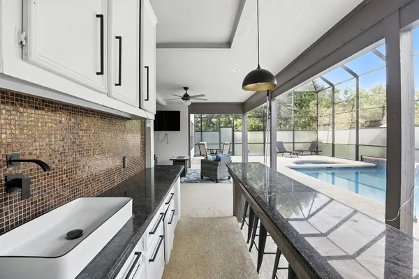 $3,200 | 12 Edgewood Circle, Montgomery, TX 77356