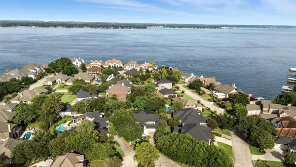 $3,200 | 12 Edgewood Circle, Montgomery, TX 77356