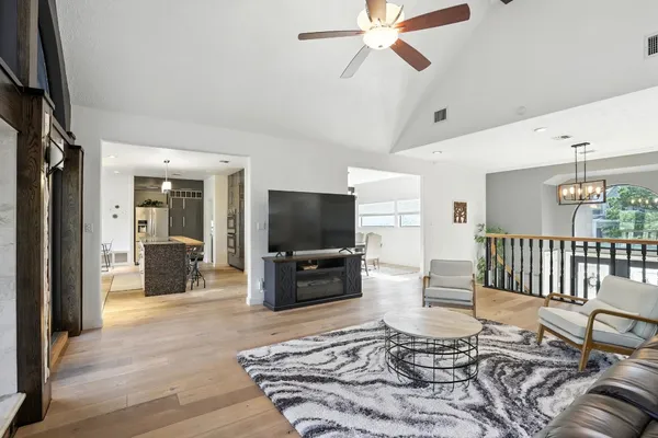 $3,200 | 12 Edgewood Circle, Montgomery, TX 77356