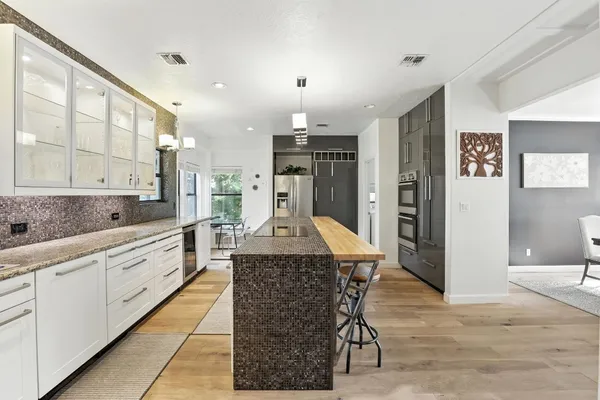 $3,200 | 12 Edgewood Circle, Montgomery, TX 77356