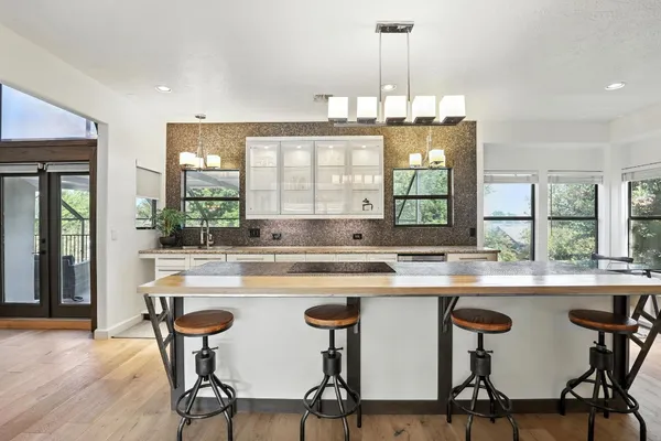 $3,200 | 12 Edgewood Circle, Montgomery, TX 77356