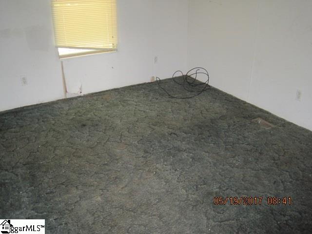 789 Riverfork Road Waterloo, SC 29384 - Photo 7 of 8