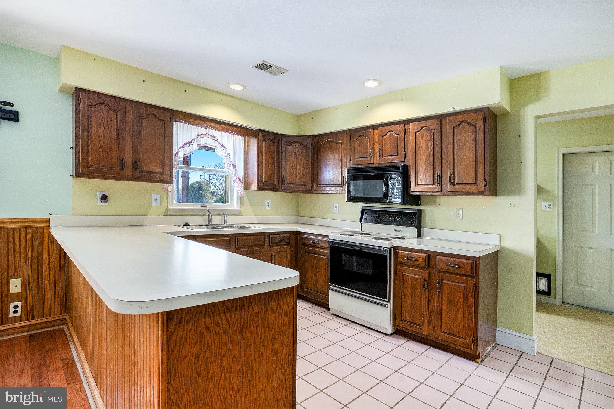 3015 Heebner Road Collegeville, PA 19426 - Photo 11 of 55 Gallery Image 11