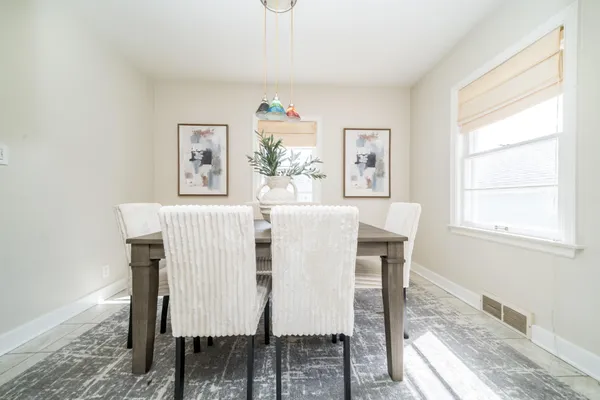 $209,900 | 5725 Edgewood Boulevard, Monroe, MI 48161