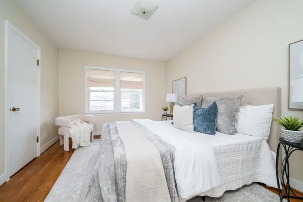 $209,900 | 5725 Edgewood Boulevard, Monroe, MI 48161