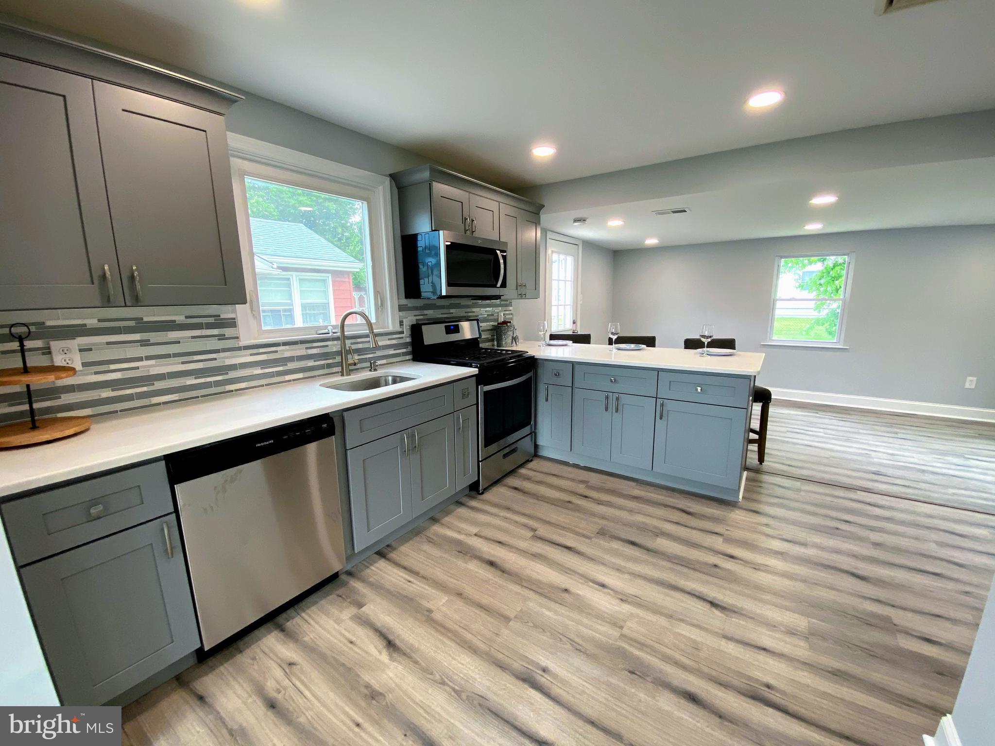 443 Colonial Road Bellmawr, NJ 08031 - Photo 15 of 41 Kitchen