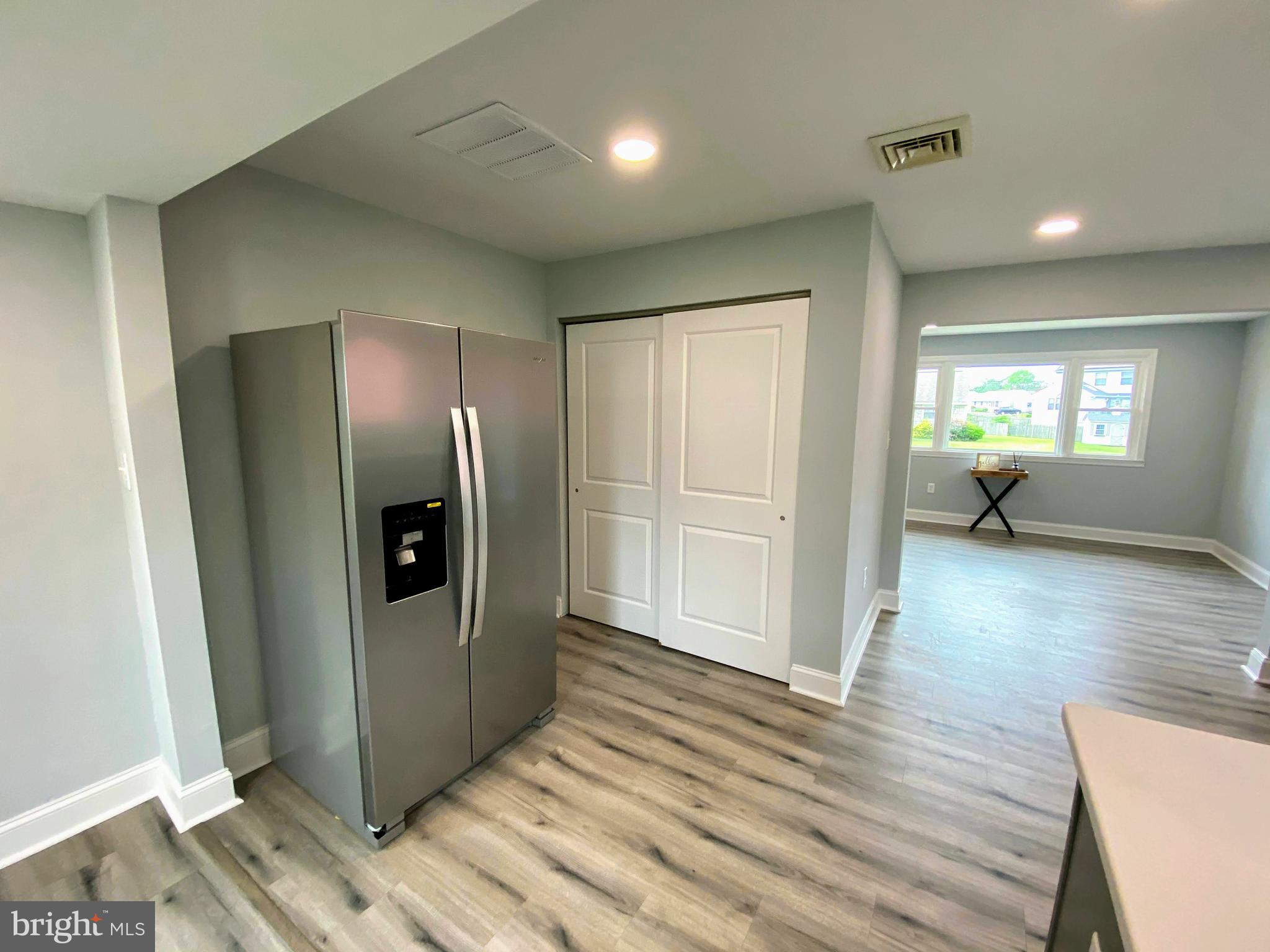 443 Colonial Road Bellmawr, NJ 08031 - Photo 18 of 41 Kitchen/Laundry Room