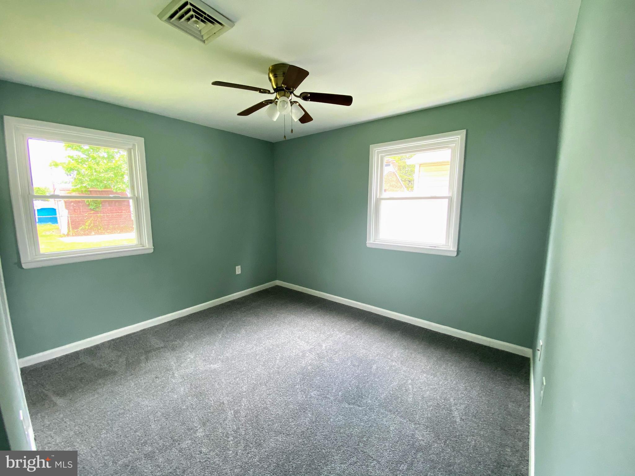 443 Colonial Road Bellmawr, NJ 08031 - Photo 26 of 41 Bedroom