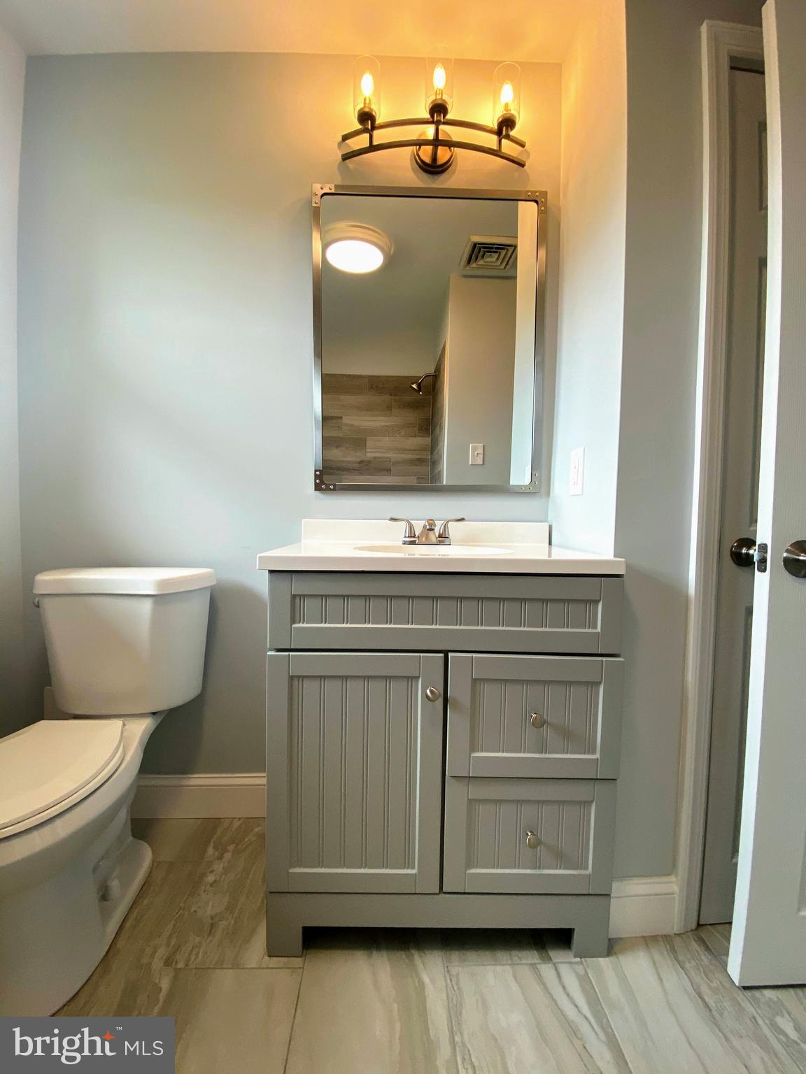 443 Colonial Road Bellmawr, NJ 08031 - Photo 31 of 41 Bathroom
