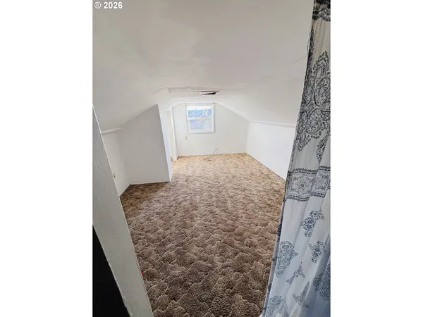 $329,888 | 3800 E Street, Springfield, OR 97478