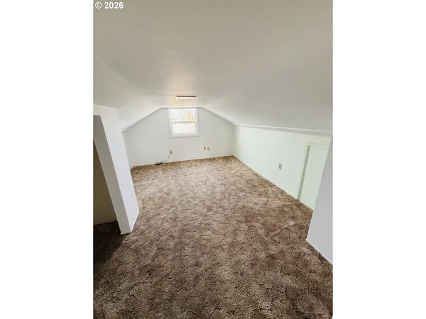 $329,888 | 3800 E Street, Springfield, OR 97478