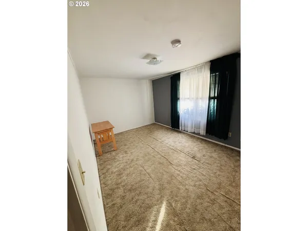 $329,888 | 3800 E Street, Springfield, OR 97478