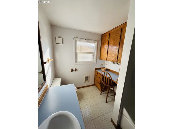 $329,888 | 3800 E Street, Springfield, OR 97478