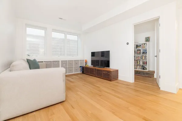 $10,500 | 205 Pearl Street, Cambridge, MA 02139