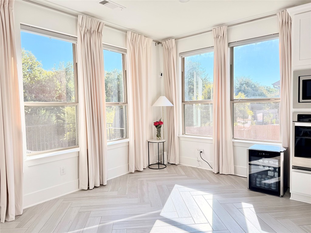 2012 Bayridge Road Georgetown, TX 78628 - Photo 12 of 32 a very nice looking room with a large window