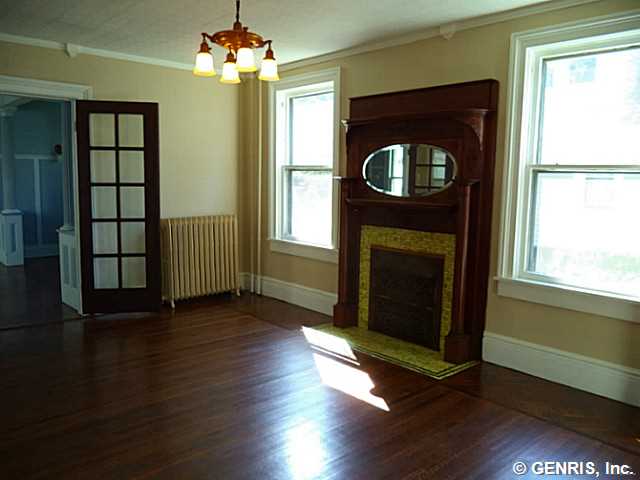 43 Gregory Street Rochester, NY 14620 - Photo 22 of 25 Family Room