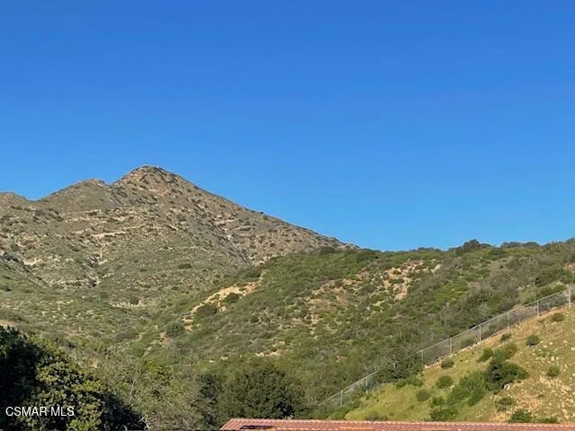 $435,000 | 5744 Oak Bend Lane, Unit 305, Oak Park, CA 91377