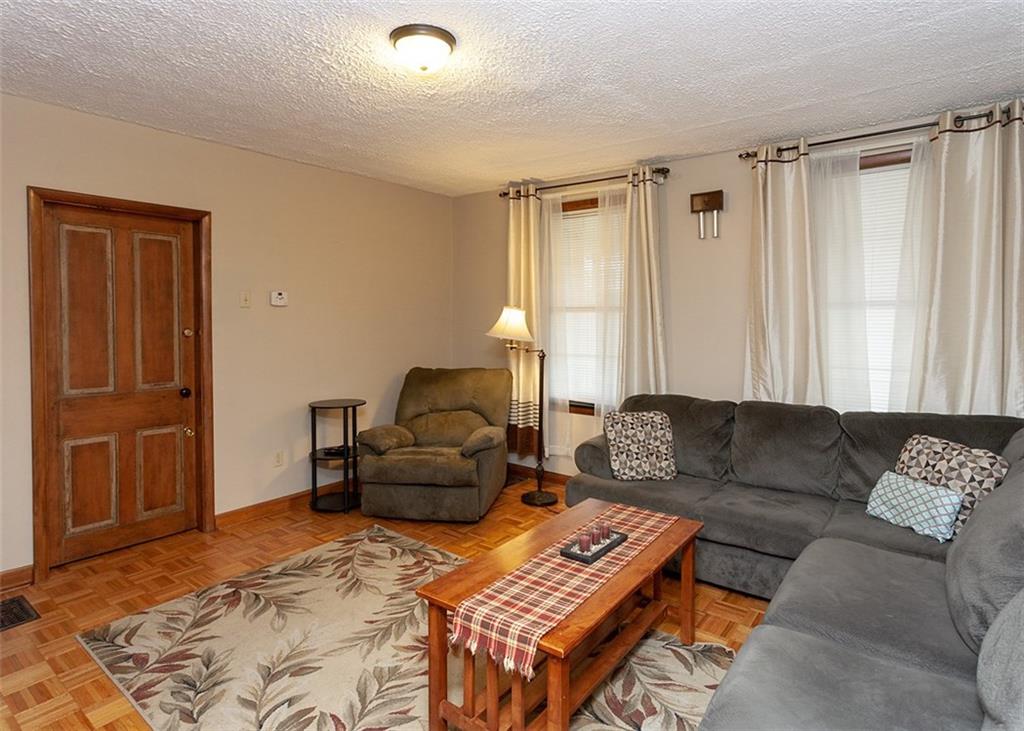 206 Independence Street Perryopolis, PA 15473 - Photo 9 of 24 Gallery Image 9