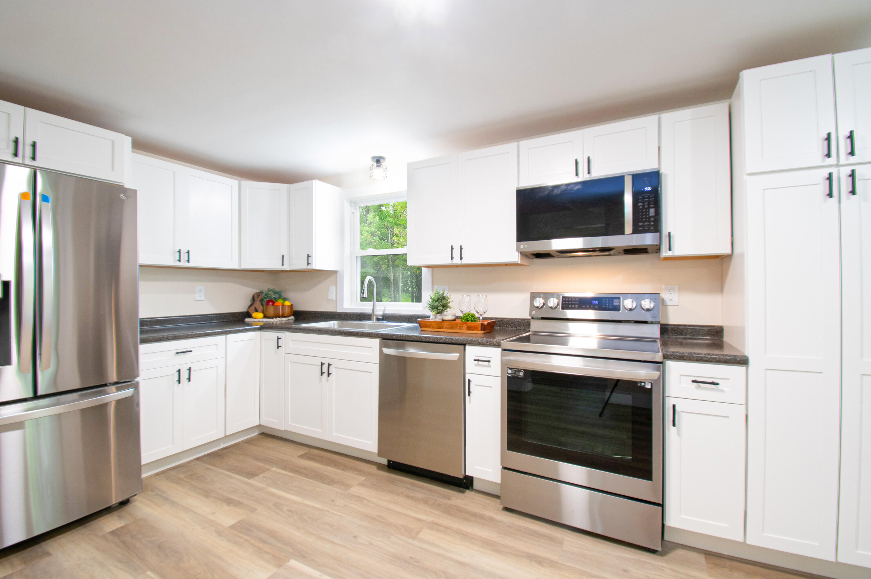 50 Edgecomb Road Lisbon, ME 04252 - Photo 5 of 24 50EdgecombRd.LisbonFalls-08