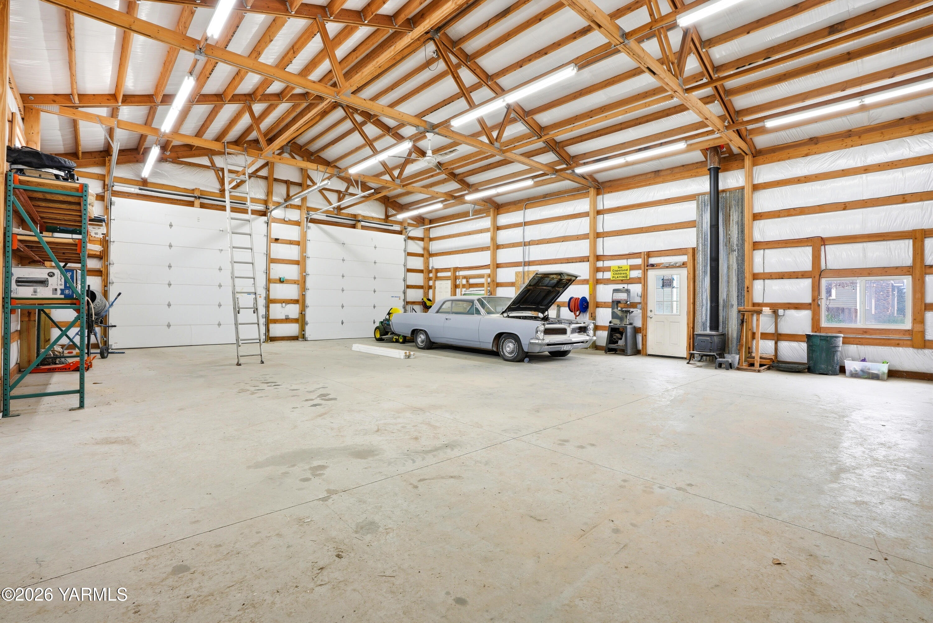 230 Albro Road Sunnyside, WA 98944 - Photo 46 of 46 a view of parking area