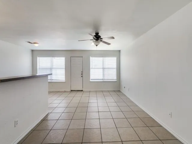 $1,700 | 4516 Alamosa Street, Fort Worth, TX 76119