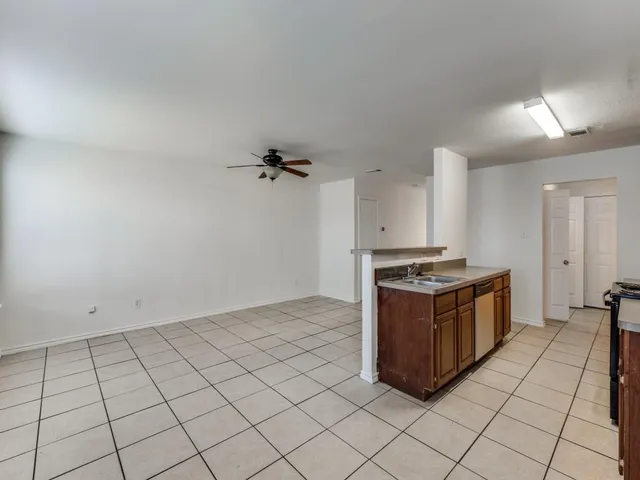 $1,700 | 4516 Alamosa Street, Fort Worth, TX 76119