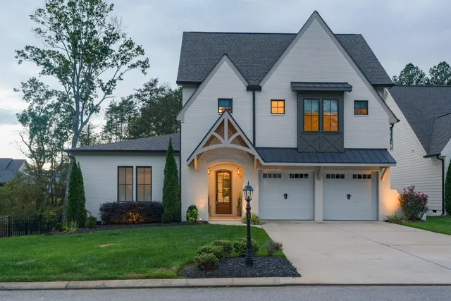 $1,050,000 | 9550 Wolf Creek Trail, Ooltewah, TN 37363