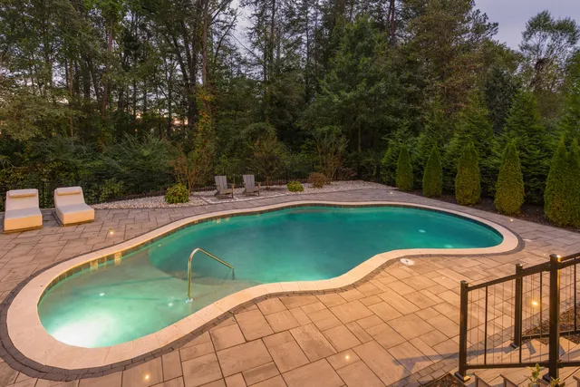 $1,050,000 | 9550 Wolf Creek Trail, Ooltewah, TN 37363