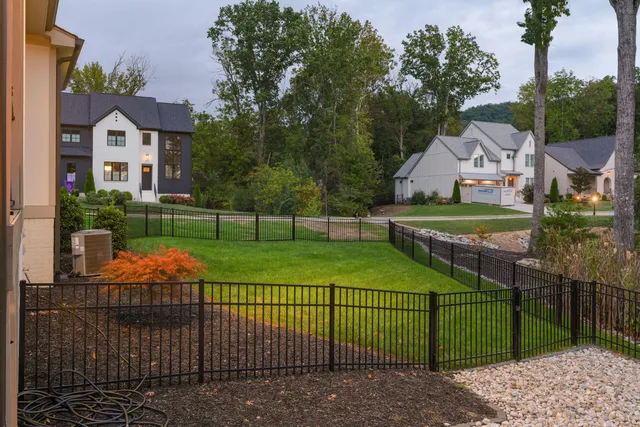 $1,050,000 | 9550 Wolf Creek Trail, Ooltewah, TN 37363